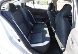 2020 Nissan Versa - Thumbnail 24