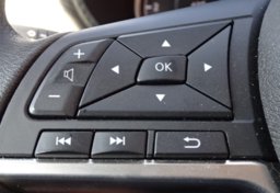 2020 Nissan Versa - Thumbnail 32