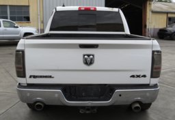 2017 Ram 1500 - Thumbnail 10