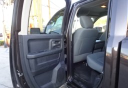 2017 Ram 1500 - Thumbnail 23