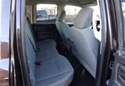 2017 Ram 1500 - Thumbnail 32