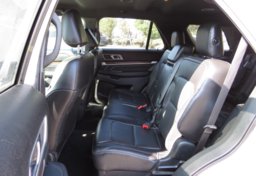 2019 Ford Explorer - Thumbnail 30