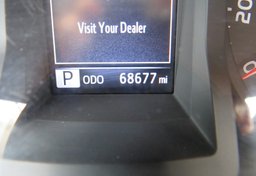 2018 Toyota Tacoma - Thumbnail 33