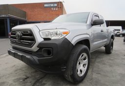 2018 Toyota Tacoma - Thumbnail 13