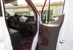 2020 Ford Transit Cargo Van - Thumbnail 17