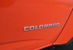 2019 Chevrolet Colorado - Thumbnail 19