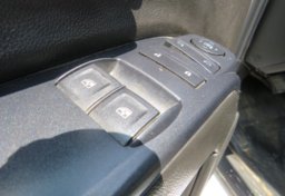 2016 Chevrolet Silverado 3500HD - Thumbnail 32