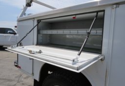 2016 Chevrolet Silverado 3500HD - Thumbnail 17