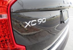 2021 Volvo XC90 - Thumbnail 15