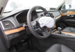 2021 Volvo XC90 - Thumbnail 19