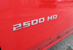 2020 Chevrolet Silverado 2500HD - Thumbnail 26