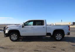 2021 Chevrolet Silverado 2500HD - Thumbnail 12