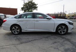2018 Honda Accord Sedan - Thumbnail 11