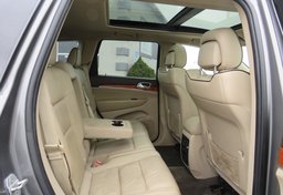 2012 Jeep Grand Cherokee - Thumbnail 30