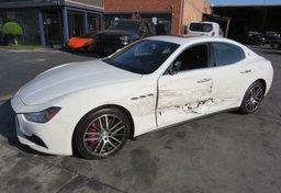 2015 Maserati Ghibli - Thumbnail 2