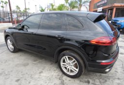 2018 Porsche Cayenne - Thumbnail 10