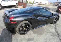 2016 Ferrari 488 GTB - Thumbnail 6