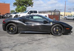 2016 Ferrari 488 GTB - Thumbnail 12