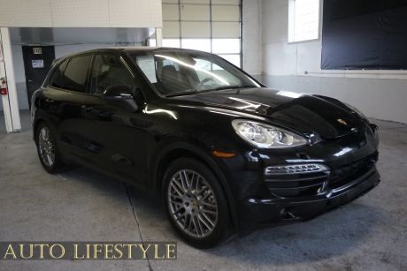 Picture of 2014 Porsche Cayenne