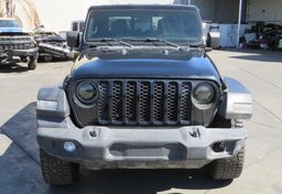 2020 Jeep Gladiator - Thumbnail 11