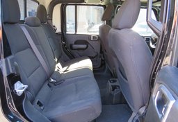 2020 Jeep Gladiator - Thumbnail 32