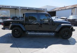 2020 Jeep Gladiator - Thumbnail 6