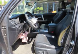 2017 Toyota 4Runner - Thumbnail 23