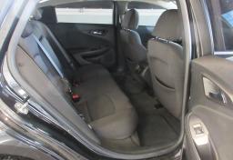 2020 Chevrolet Malibu - Thumbnail 31