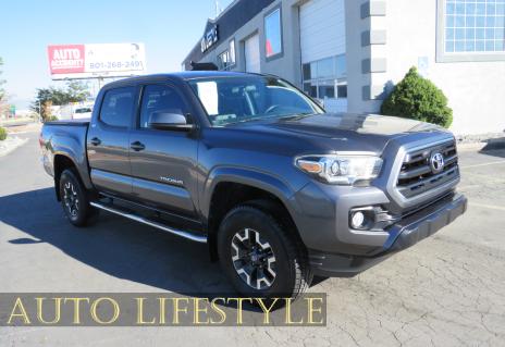 Picture of 2016 Toyota Tacoma