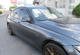 2016 BMW 3 Series - Thumbnail 13