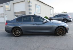 2016 BMW 3 Series - Thumbnail 9