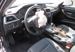 2016 BMW 3 Series - Thumbnail 27