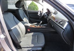 2016 BMW 3 Series - Thumbnail 28