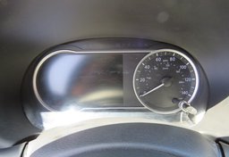 2019 Nissan Kicks - Thumbnail 32