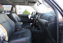 2019 Toyota 4Runner - Thumbnail 26