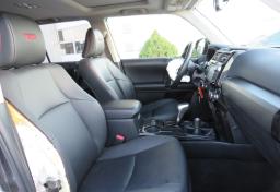 2019 Toyota 4Runner - Thumbnail 25