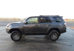 2019 Toyota 4Runner - Thumbnail 9