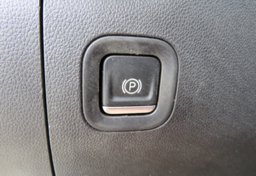 2020 Chevrolet Silverado 1500 - Thumbnail 32