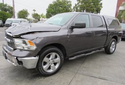 2019 Ram 1500 Classic - Thumbnail 4