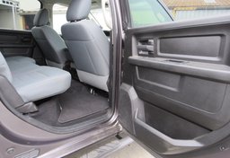 2019 Ram 1500 Classic - Thumbnail 21