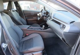 2020 Toyota C-HR - Thumbnail 24