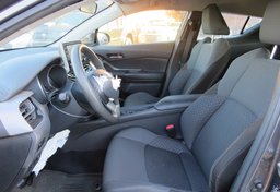 2020 Toyota C-HR - Thumbnail 23