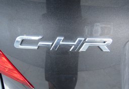 2020 Toyota C-HR - Thumbnail 16