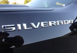 2020 Chevrolet Silverado 1500 - Thumbnail 19