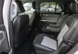 2022 Ford Explorer - Thumbnail 31