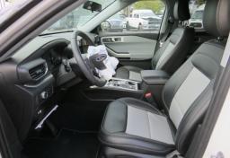 2022 Ford Explorer - Thumbnail 19