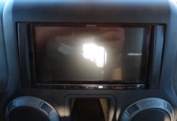 2015 Jeep Wrangler Unlimited - Thumbnail 33