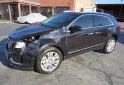 2019 Cadillac XT5 - Thumbnail 1