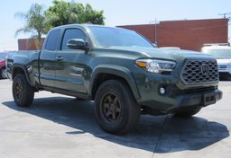 2021 Toyota Tacoma 4WD - Thumbnail 4