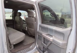 2019 Ford F-150 - Thumbnail 26